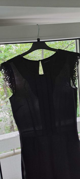 Salopeta  neagra Motivi