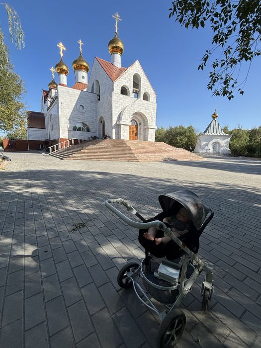 Коляска с люлькой и автокреслом