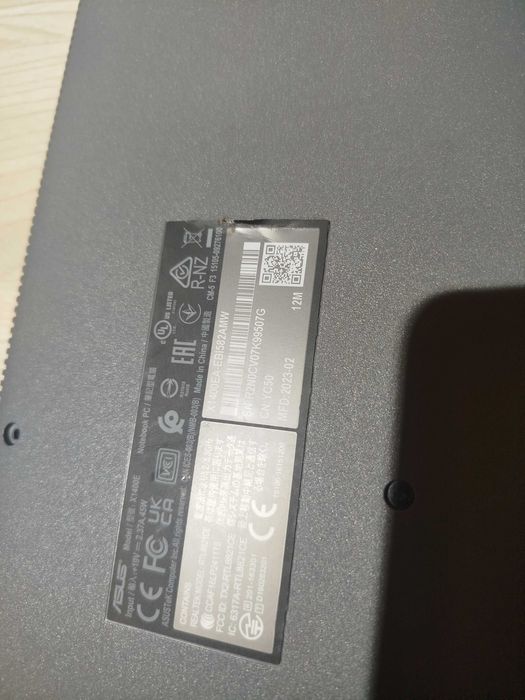 Asus Vivobook X1400EA