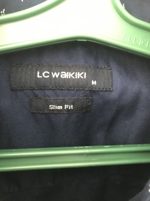 Рубашки в клетку и темна синий