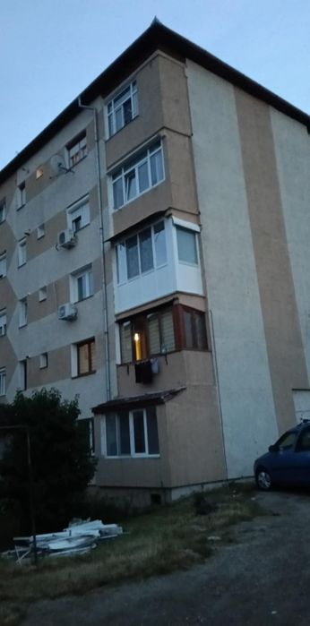 De vanzare apartament cu 2 camere in Micro 7