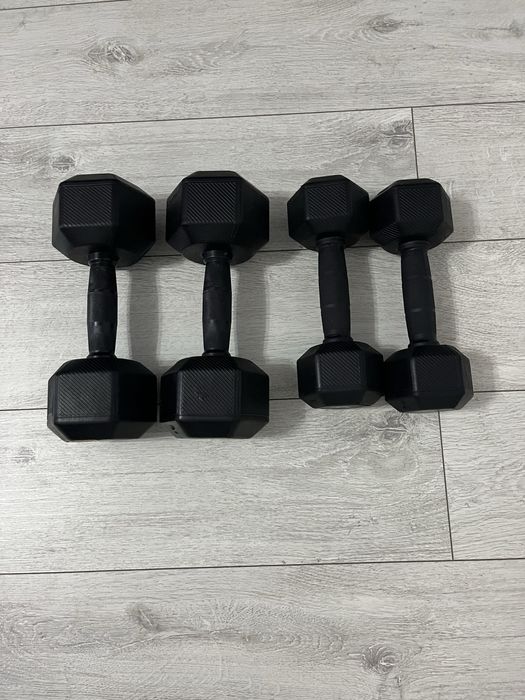 Vand gantere noi OFERTA