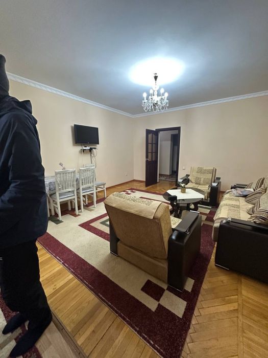 Аренда Дархан метро 4хона Оила Кизларга шарийга Оилага