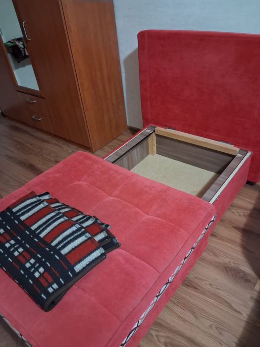 Продам диван кресло