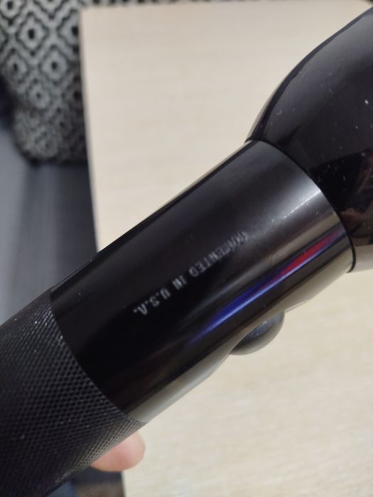 Фонарик  MAGLITE.