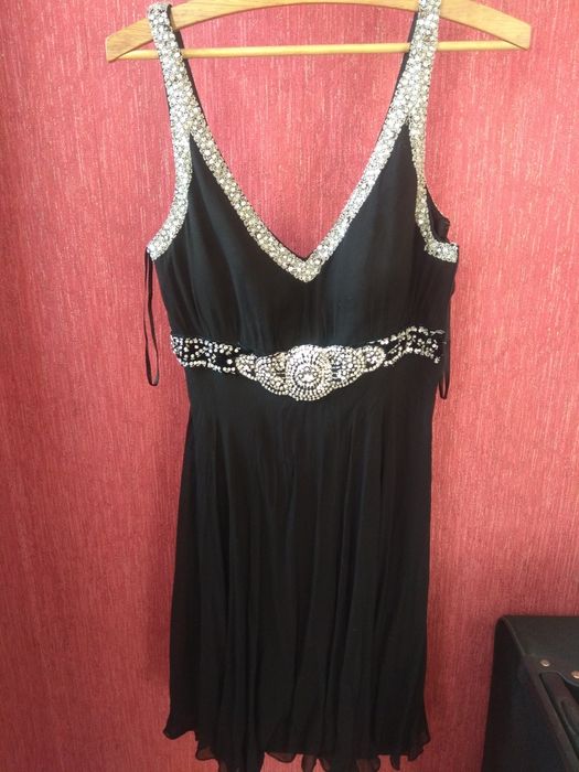 Платье вечернее нарядное