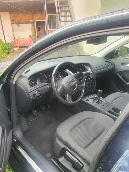 Audi A4,b8,2010,albastru