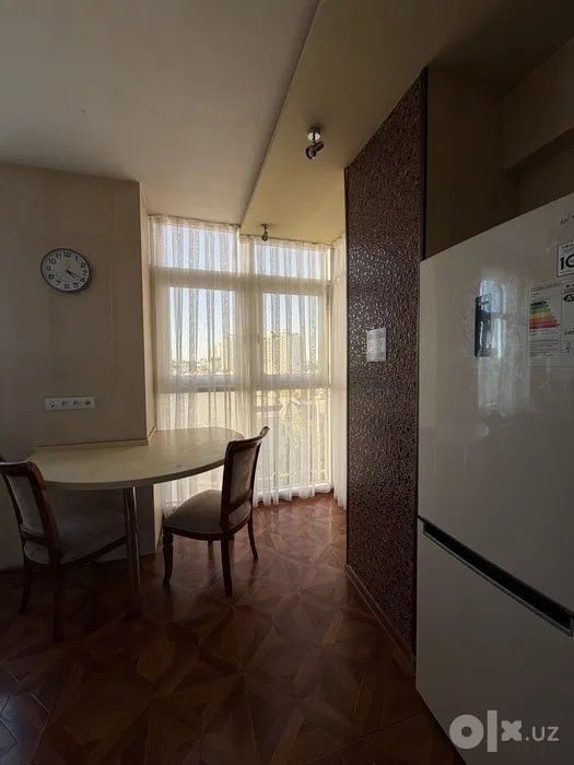 Нукусская Ноаостройка 3/5/9 с ремонтом 90м2 мебель+техника