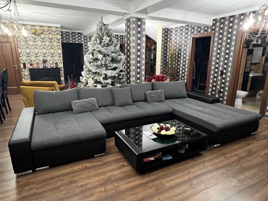 Coltar extensibil in forma de U , lungime 4,2 m , in stare impecabila