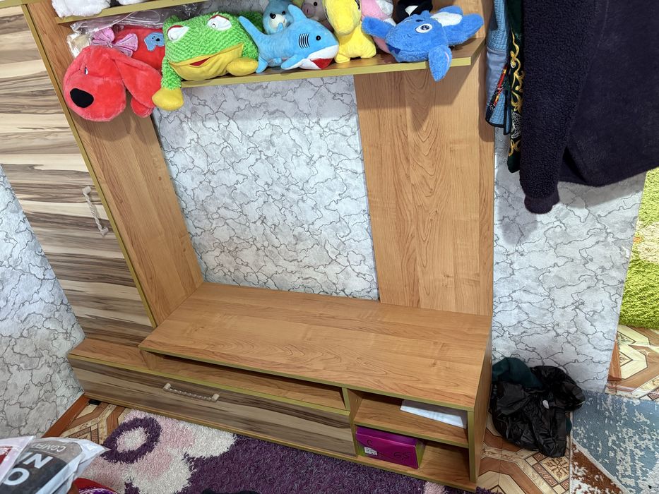 Шкаф для телевизор