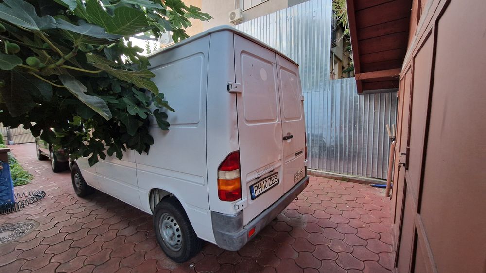 Vind Mercedes sprinter 208 CDI