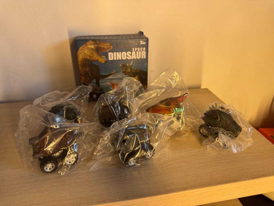 Set 6 Dinozauri Monster Truck 3+ — Noi, Sigilați Individual, în Cutie