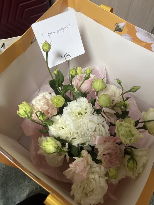 продаю букет chic flowers