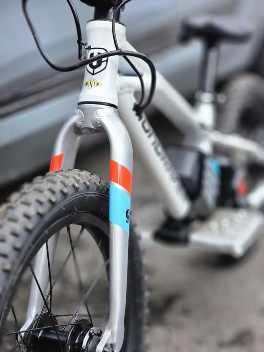 Mondraker Grommy 16