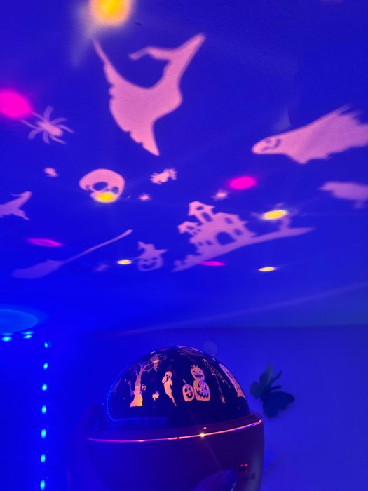 Две уникални лампи за деца