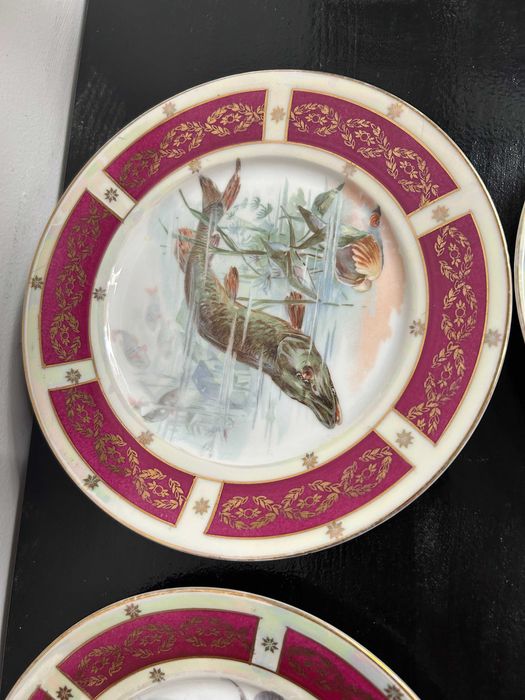 Set farfurii mijlocul sec xx .Produs Hutschenreuther Bavaria