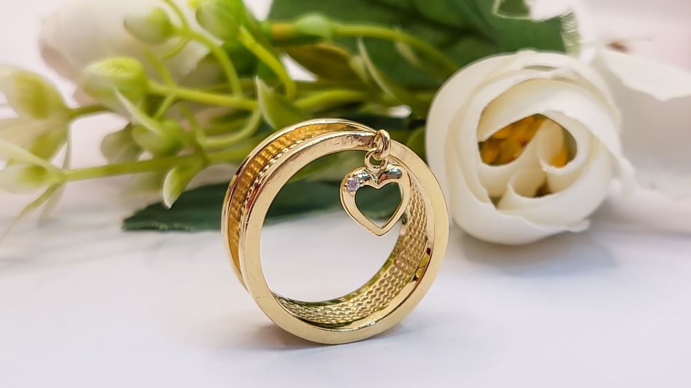 Inel tip verighetă din aur de 14K cu accesoriu inimă mărimea 57