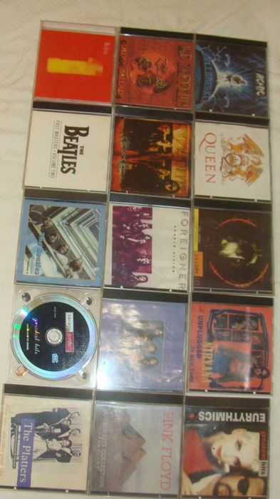 Компакт дискове -оригинали и матрица