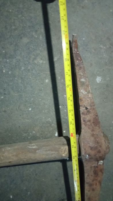 Кирка строительная, кайло