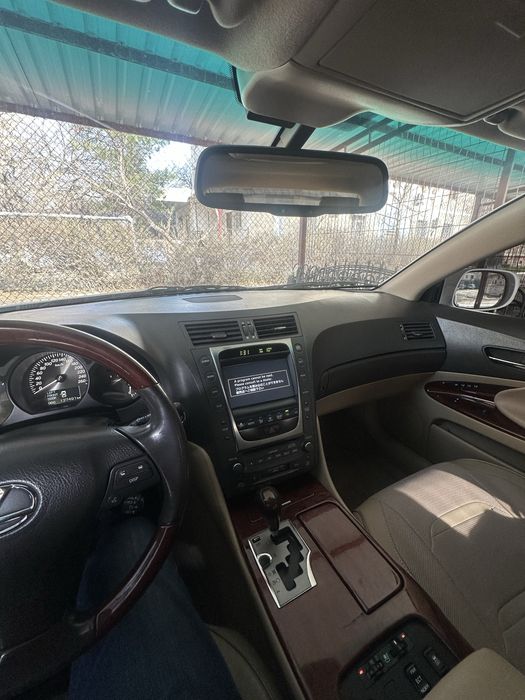 Lexus 2008 yil GS300
