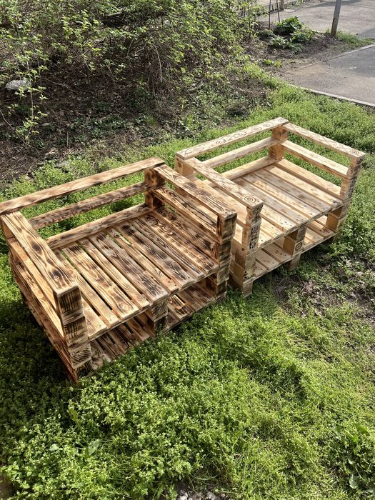 Кресло из паллет «Орнамент»