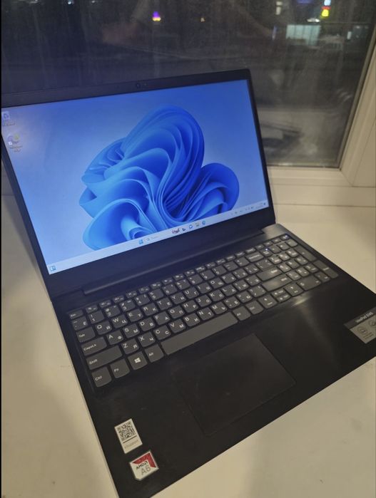 Ноутбук Lenovo мощная