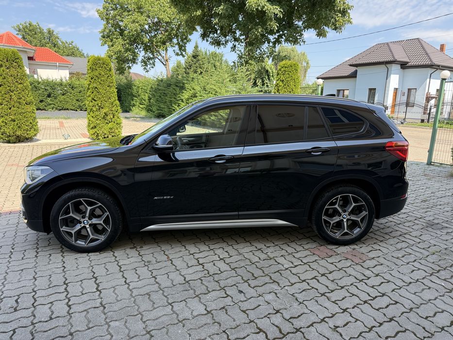 BMW X1 X-drive 231 CP  2.5 x drive full option propietar unic