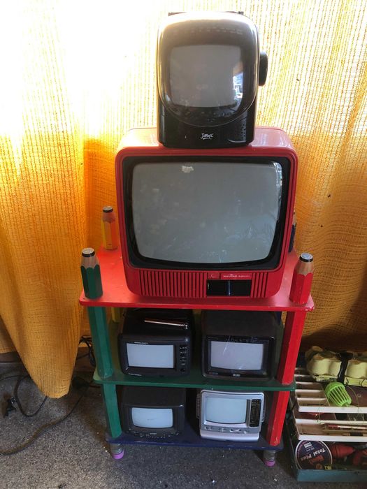 Vand tv mini de colectie, ptr cunoscatori !
