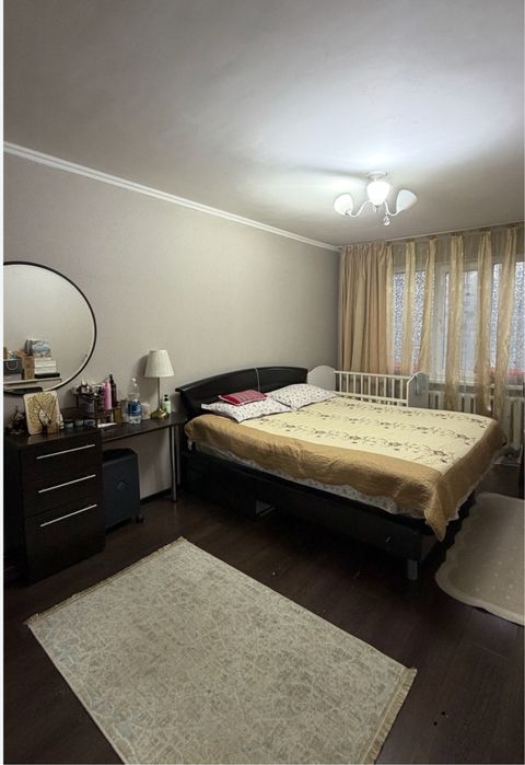 Продам 3-х ком кв КазИИТУ