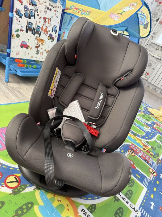 Продаю автокресло