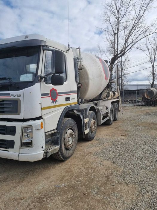 Vand autobetoniera volvo fm40