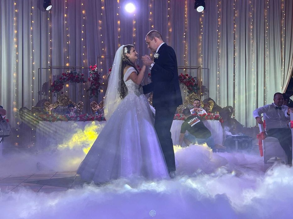 Сватбена рокля, с корсет