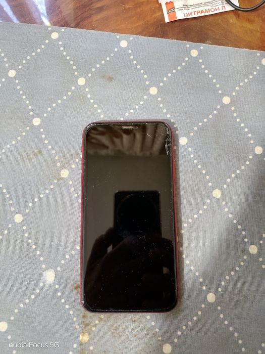 Продам на запчасти iPhone