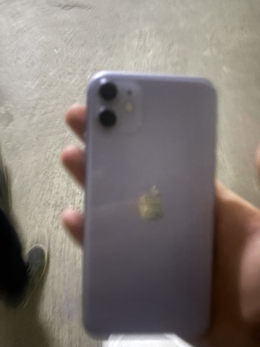 iPhone 11 срочно продаю