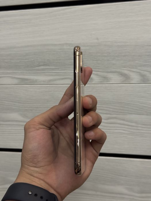 Продам Apple Iphone Xs Max  256GB идеальное состояние