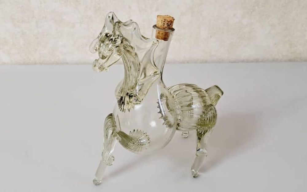 Графин цветное стекло