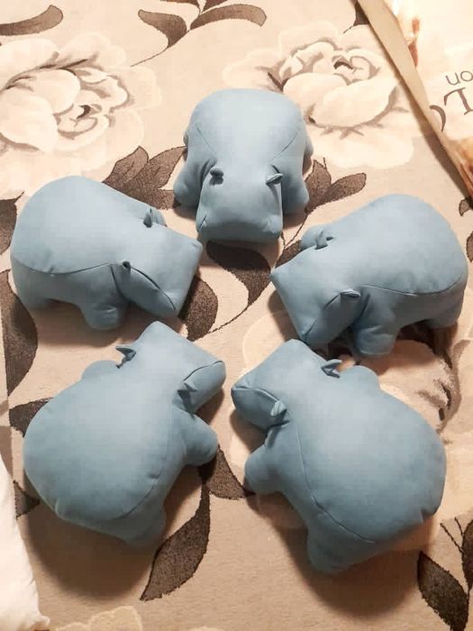 Игрушка пуф бегемот