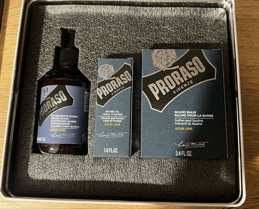 Set cadou ingrijire barba Proraso Azur Lime