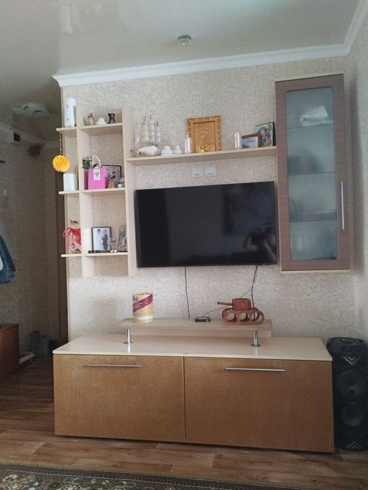 Продам стенку в хорошем состоянии