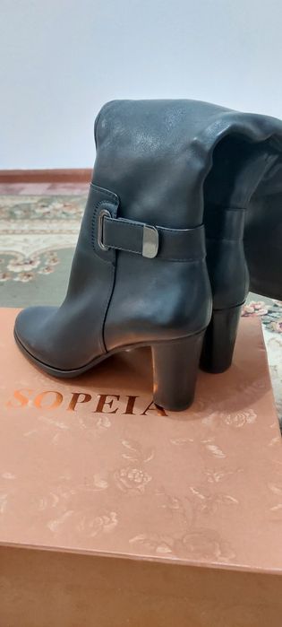 Продается осенние сопоги