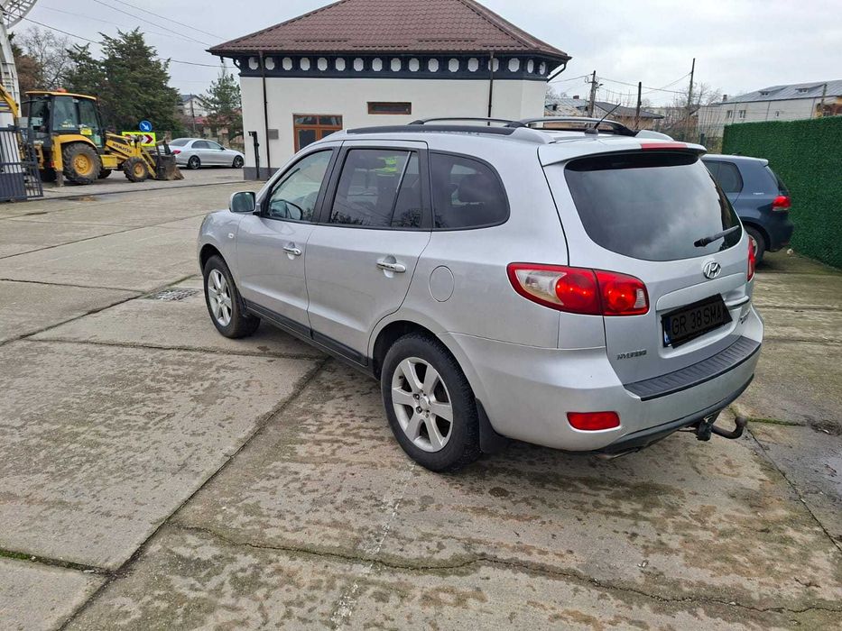 Hyundai  santa Fe  22D.