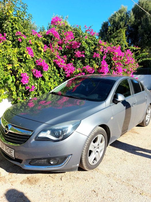 Urgent!! Opel Insignia