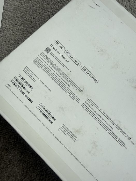 MacBook Air M4 13″ (2025), 16/256 GB