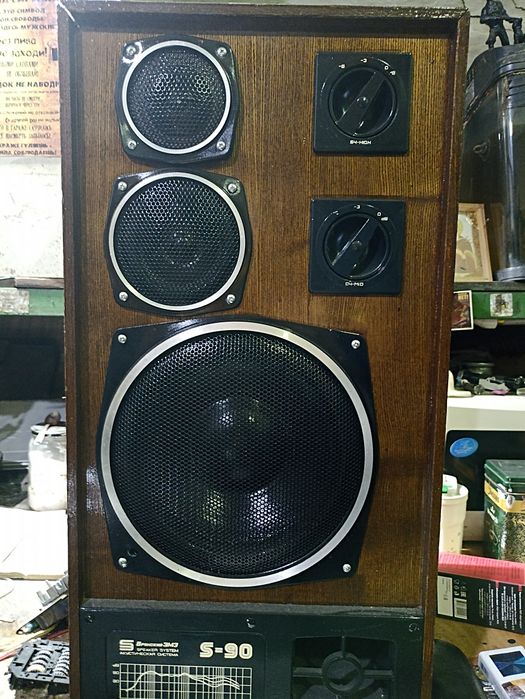 Продам 2 колонки С-90