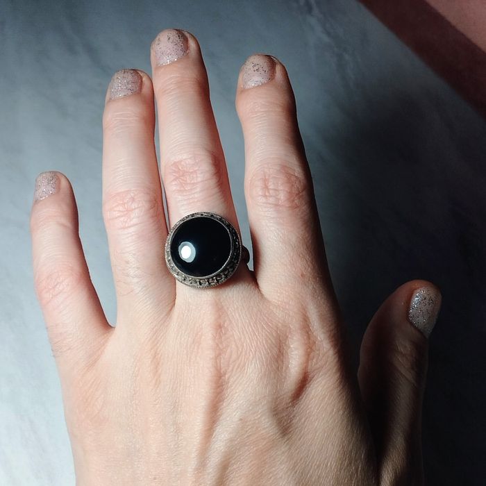 Перстень с черным агатом серебро