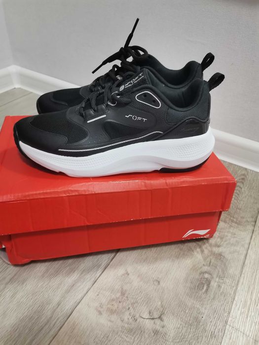 Кроссовки Lining