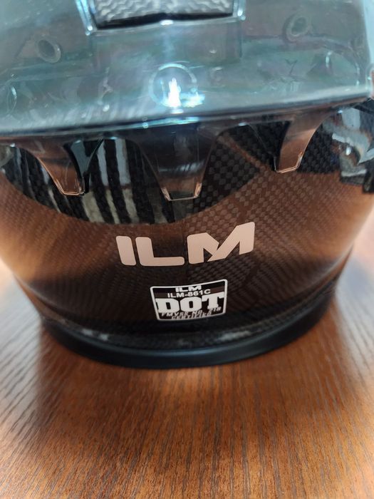 CARBON ILM 861C holati yangi