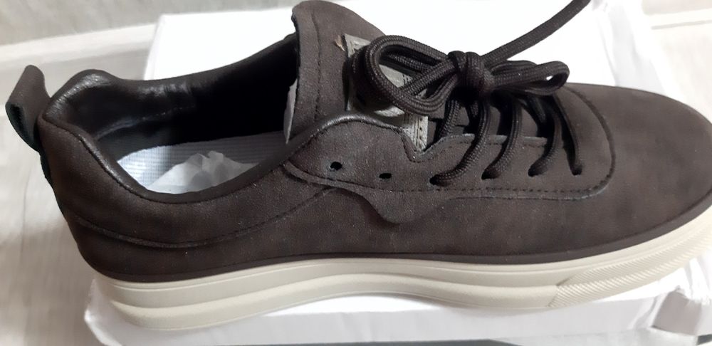 Мужские кроссовка