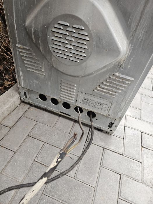 Бу электронная плита.