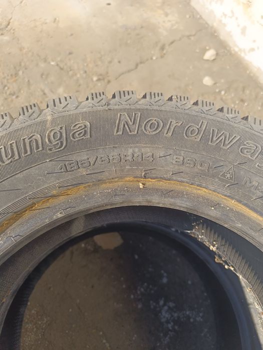 Продам зимнию резину